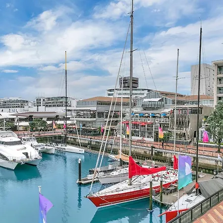 Waterfront Wonder + Cp! Apartment